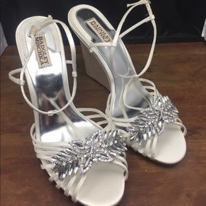 Wedding wedges badgley mischka sparkly